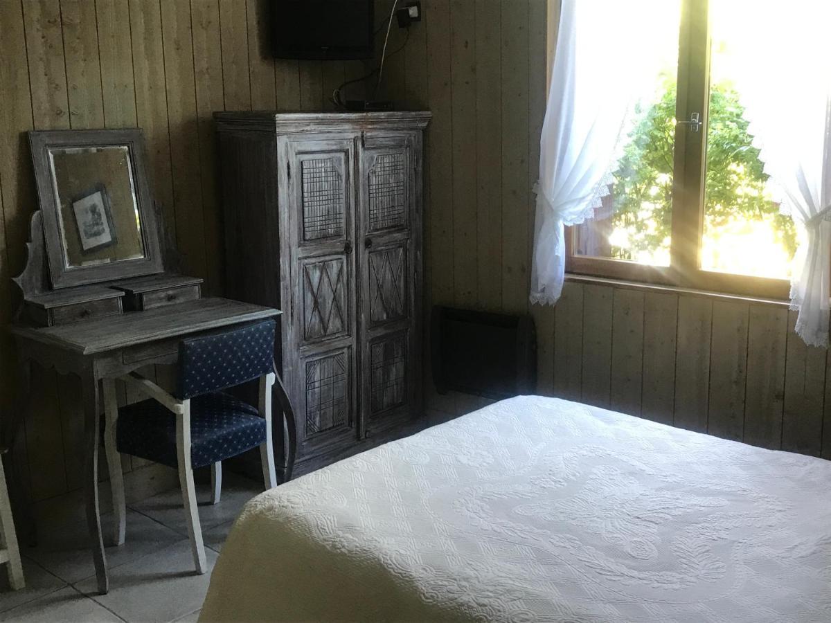 Chambres D'Hotes Les 4 Chemins Трувиль-сюр-Мер Экстерьер фото